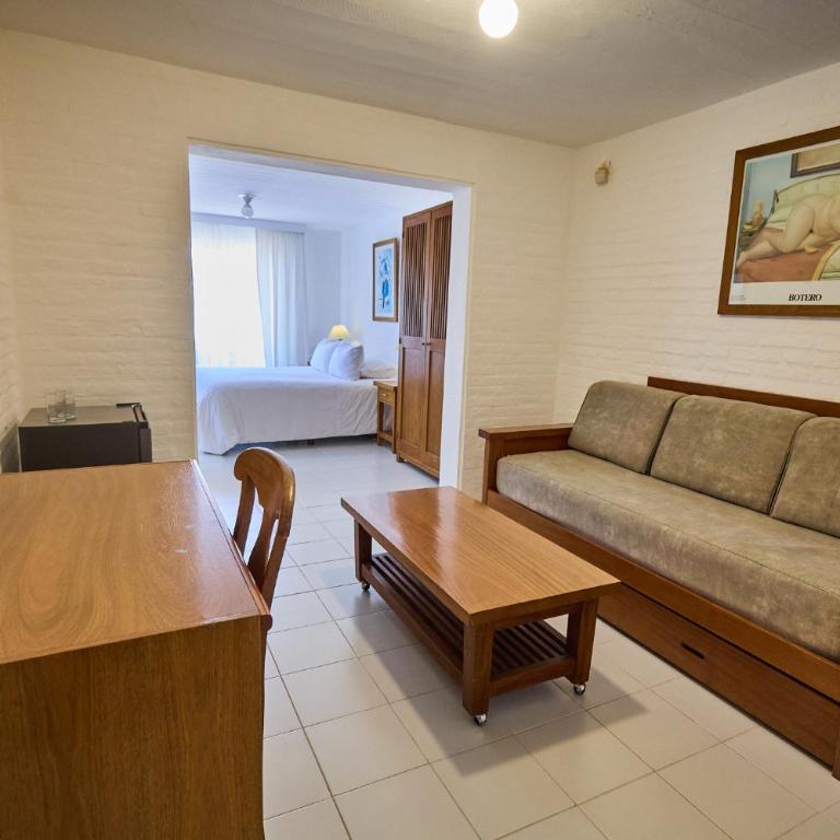 Hotel Las Olas Resort - Suite Junior - 11