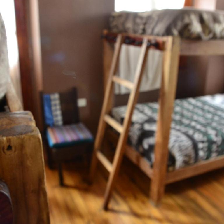 El Cafecito Hostel Cuenca - Cama en habitación compartida mixta de 6 camas - 2