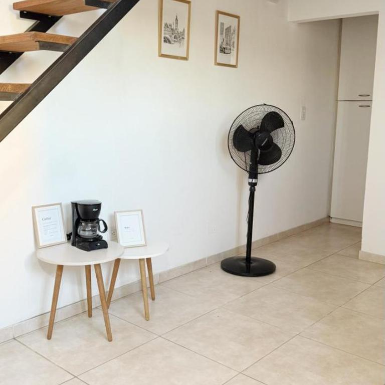 Dpto Low Cost Terraza Alem Costanera - Apartamento de 1 dormitorio - 2