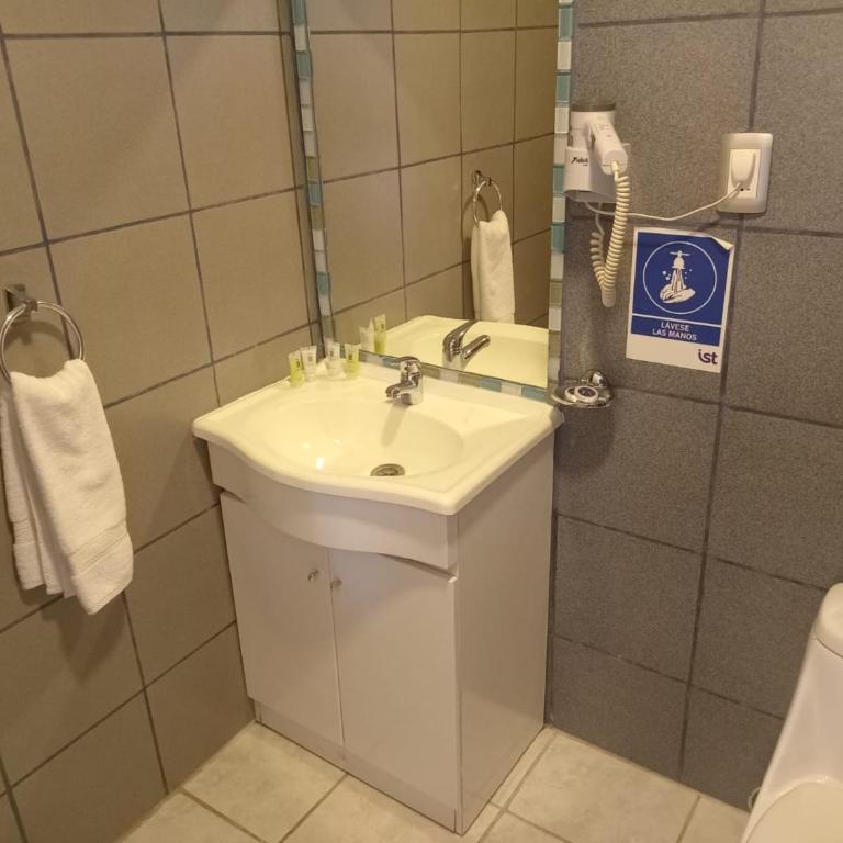 Hostal Doble E Patagonia - Double Room - 5