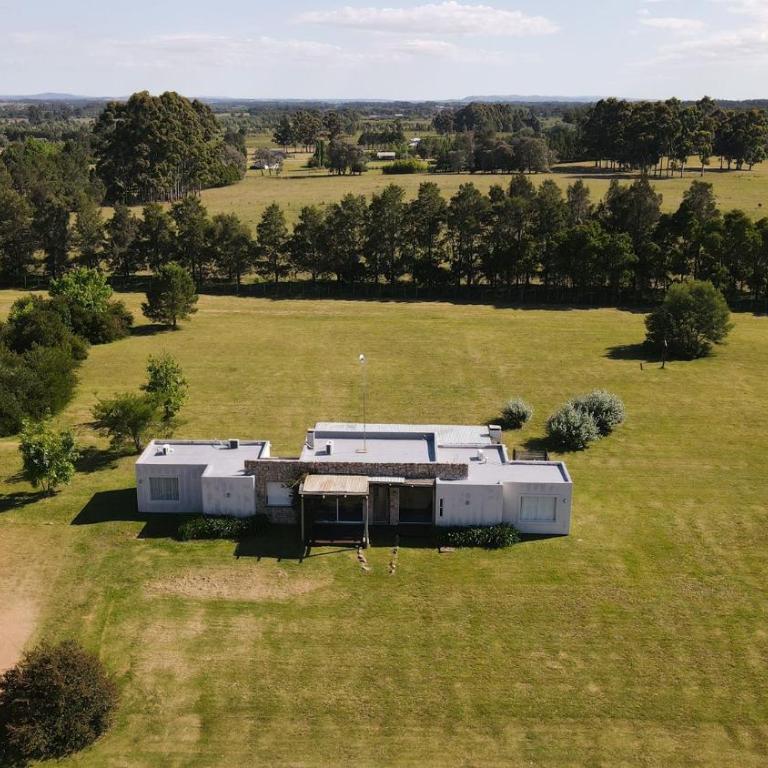 Casa en El Quijote Club de Chacras, La Barra, Punta del Este. - Three-Bedroom Villa - 25
