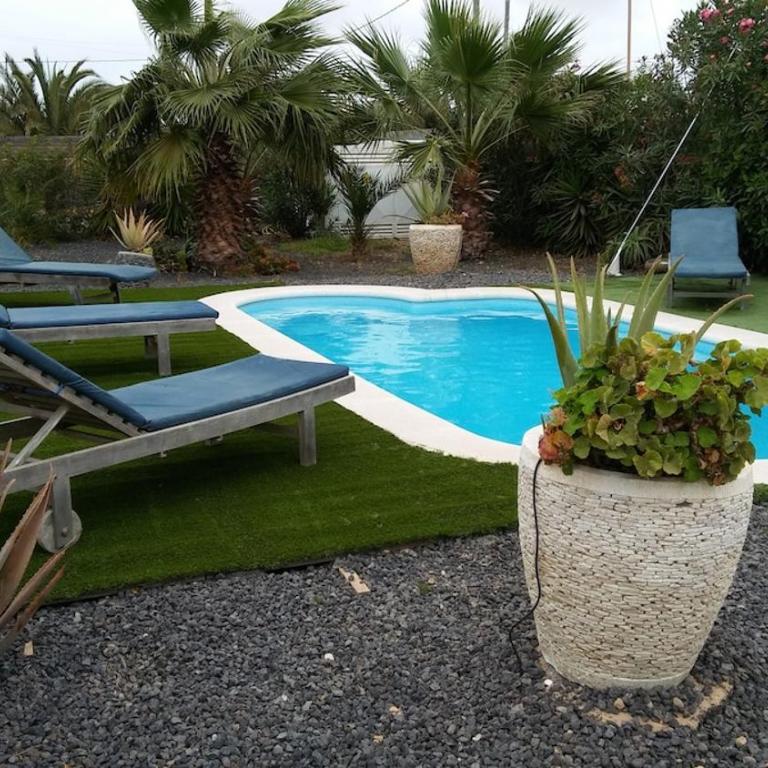 Villa 150m2 wifi fibre piscine BBQ parking - Three-Bedroom Villa - 18
