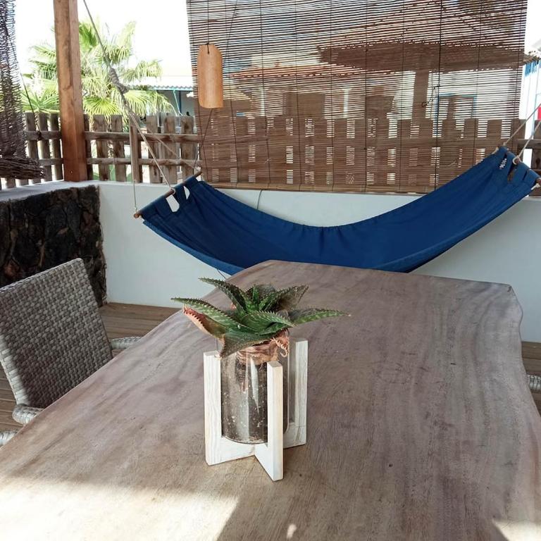 Villa 150m2 wifi fibre piscine BBQ parking - Three-Bedroom Villa - 27
