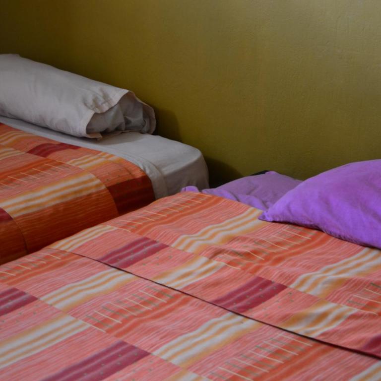 El Cafecito Hostel Cuenca - Habitación Doble Económica - 2