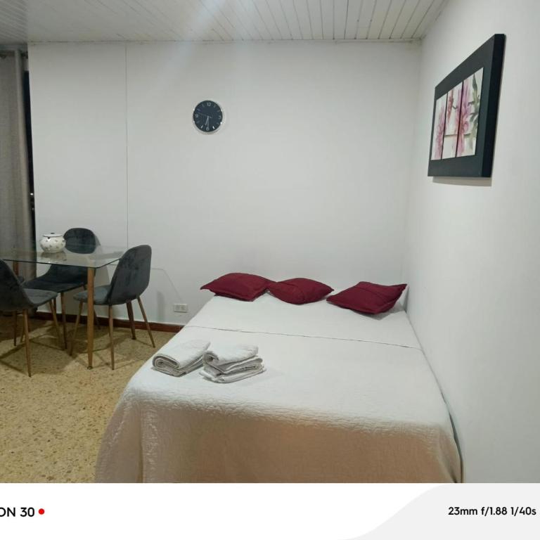 Atlantis - One-Bedroom Apartment - 1