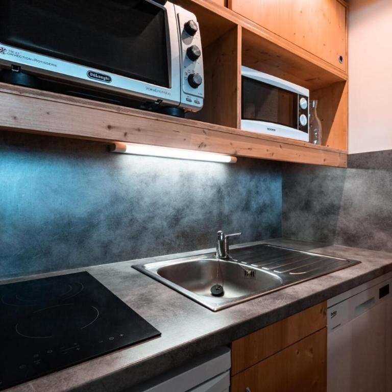 Résidence Nova - Appartement 2 pièces 6 personnes proche des pistes, des commerces, de la garderie et de l'ESF au centre de la station d’Arc 1800 MAE-1716 - Appartement - 14