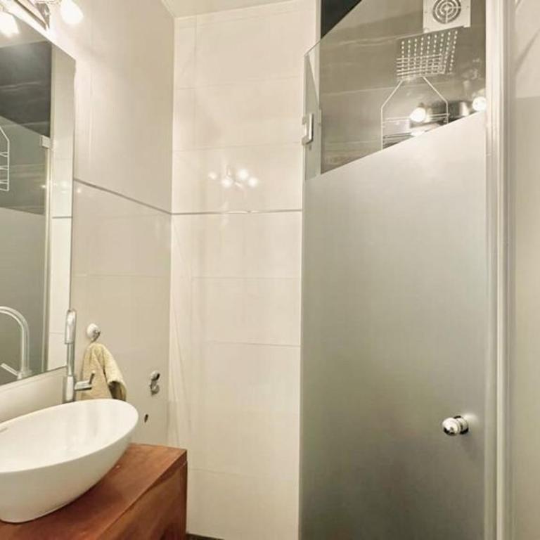 Moderno departamento en el centro de Mar del Plata - Apartamento de 1 dormitorio - 2