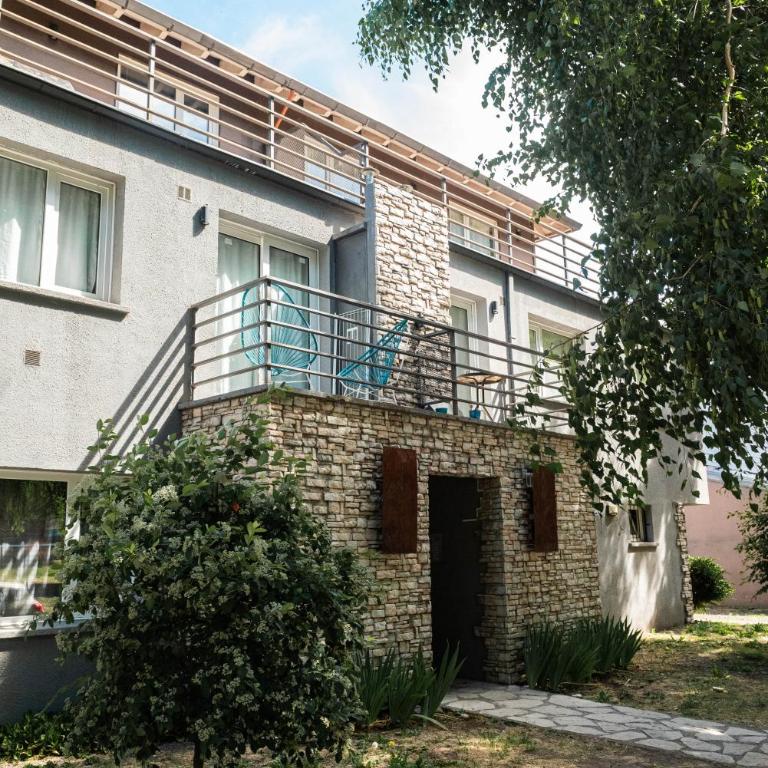 La casita del bosque - cerca al lago - ideal para parejas y familias - One-Bedroom Apartment - 1