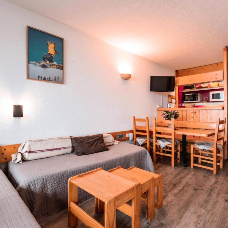 Résidence Nova - Appartement 2 pièces 6 personnes proche des pistes, des commerces, de la garderie et de l'ESF au centre de la station d’Arc 1800 MAE-2030 - Appartement - 7