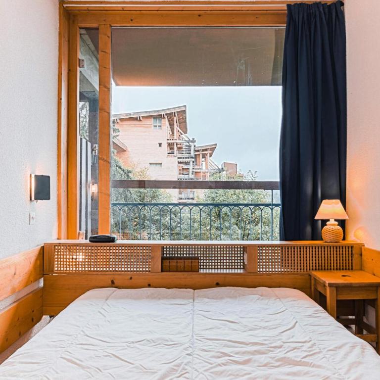 Résidence Nova - Appartement 2 pièces 6 personnes proche des pistes, des commerces, de la garderie et de l'ESF au centre de la station d’Arc 1800 MAE-6558 - Appartement - 5