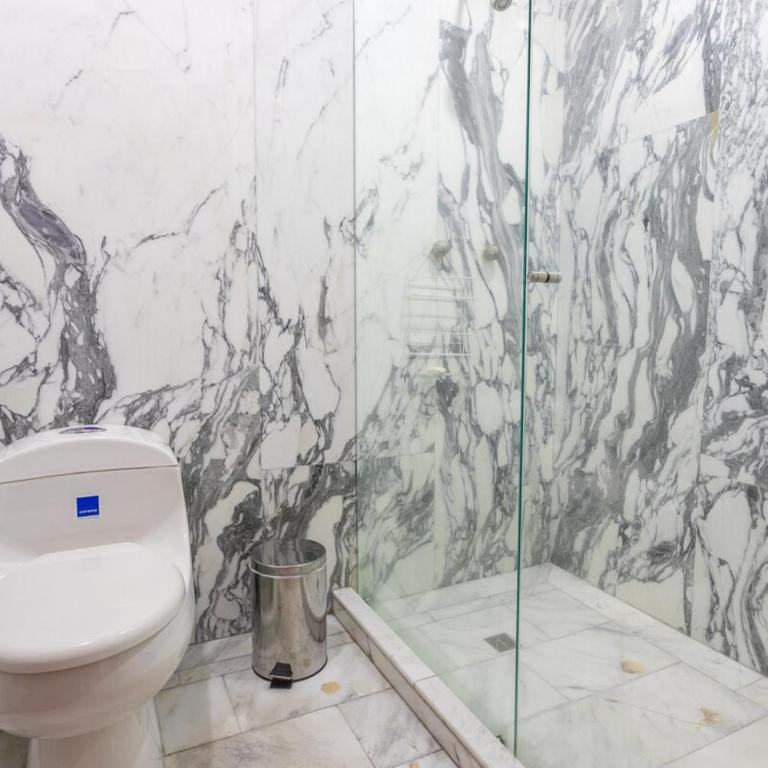 Armored luxury PH, Jacuzzis, Pool, Butler & Art - Apartment - 78