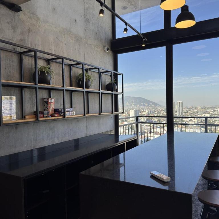 Loft Céntrico con Piscina, Gym y Vistas - One-Bedroom Apartment with City View - 59