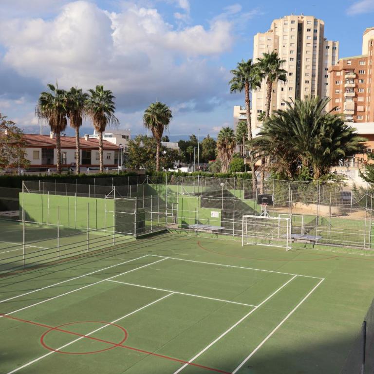 Apartamento Torre 3 Gemelos 22 Benidorm Levante Beach - Two-Bedroom Apartment with Balcony - 22