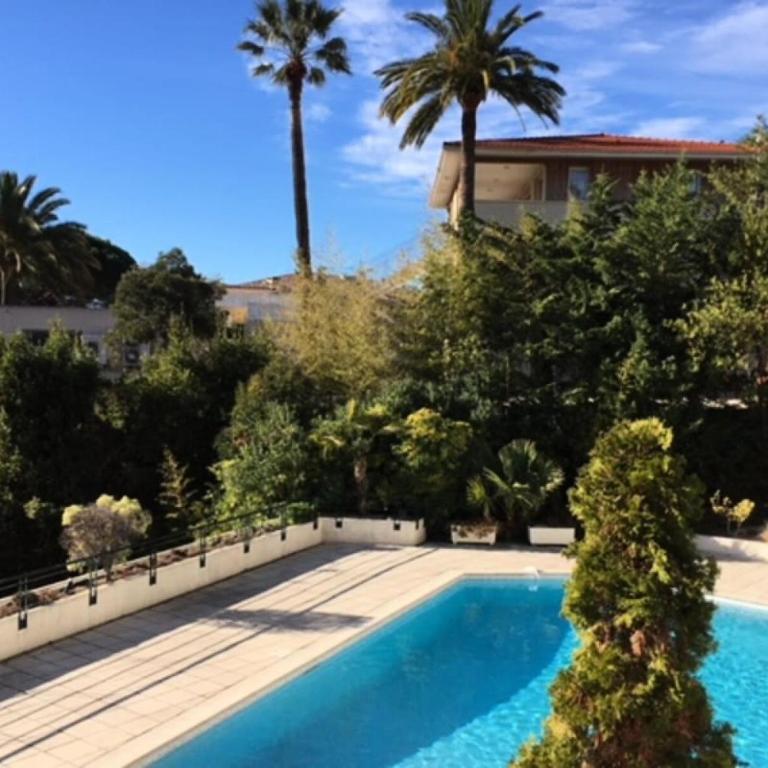 Résidence 4p Avec Grande Terrasse Et Piscine - 4P avec grande terrasse et piscine MAE-1693 - Appartement - 5