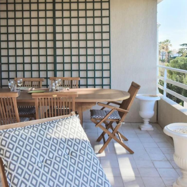 Résidence 3 Pièces En Résidence Avec Piscine Et Vue Mer - 3 Pièces en Résidence avec Piscine et Vue Mer MAE-1793 - Appartement - 6