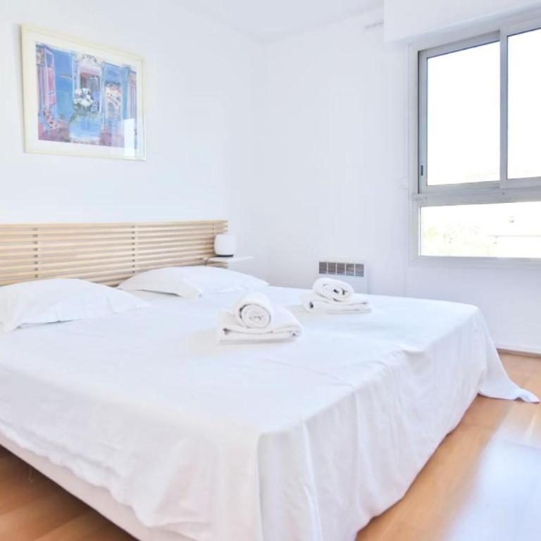 Résidence 3 Pièces En Résidence Avec Piscine Et Vue Mer - 3 Pièces en Résidence avec Piscine et Vue Mer MAE-1793 - Appartement - 13