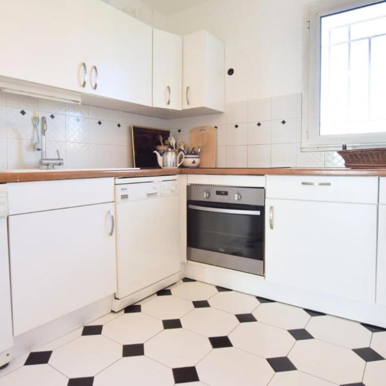 Résidence 3 Pièces En Résidence Avec Piscine Et Vue Mer - 3 Pièces en Résidence avec Piscine et Vue Mer MAE-1793 - Appartement - 24