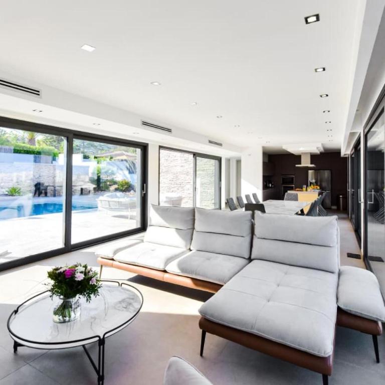 Résidence Villa D’architecte Avec Piscine Chauffée Pour 10 ! - Villa d’architecte avec piscine chauffée pour 10 ! MAE-1853 - Vacation Home - 3