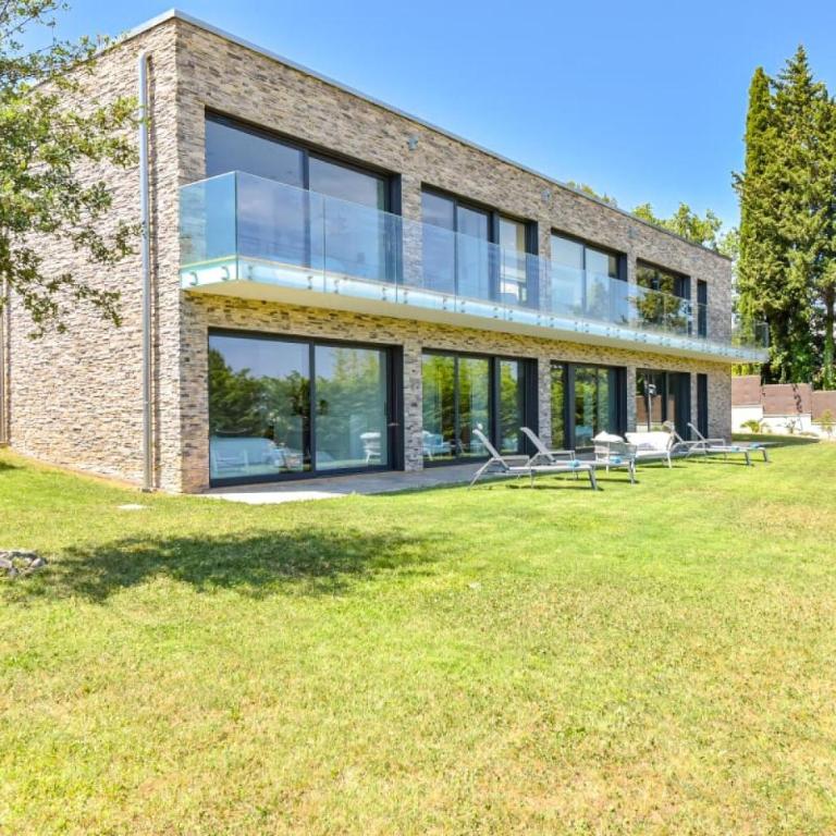 Résidence Villa D’architecte Avec Piscine Chauffée Pour 10 ! - Villa d’architecte avec piscine chauffée pour 10 ! MAE-1853 - Vacation Home - 4
