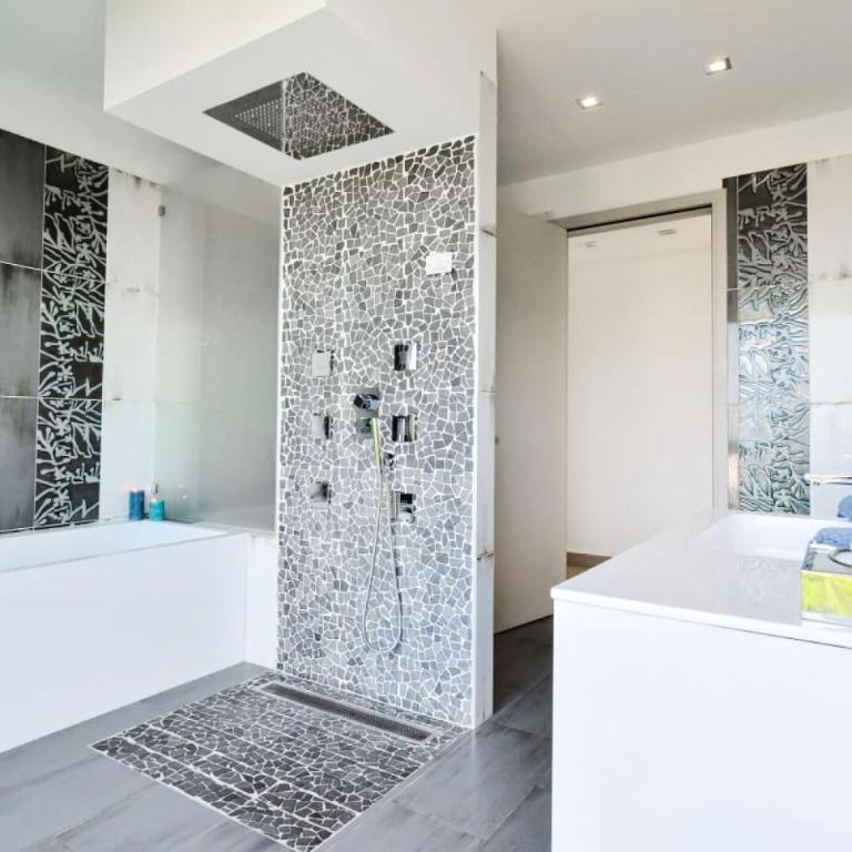 Résidence Villa D’architecte Avec Piscine Chauffée Pour 10 ! - Villa d’architecte avec piscine chauffée pour 10 ! MAE-1853 - Vacation Home - 11
