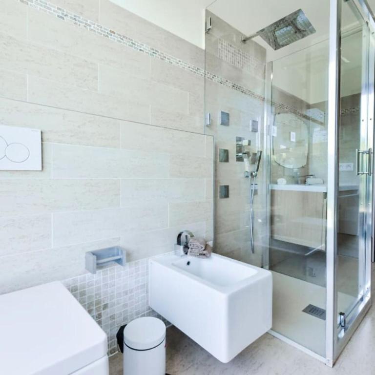 Résidence Villa D’architecte Avec Piscine Chauffée Pour 10 ! - Villa d’architecte avec piscine chauffée pour 10 ! MAE-1853 - Vacation Home - 44