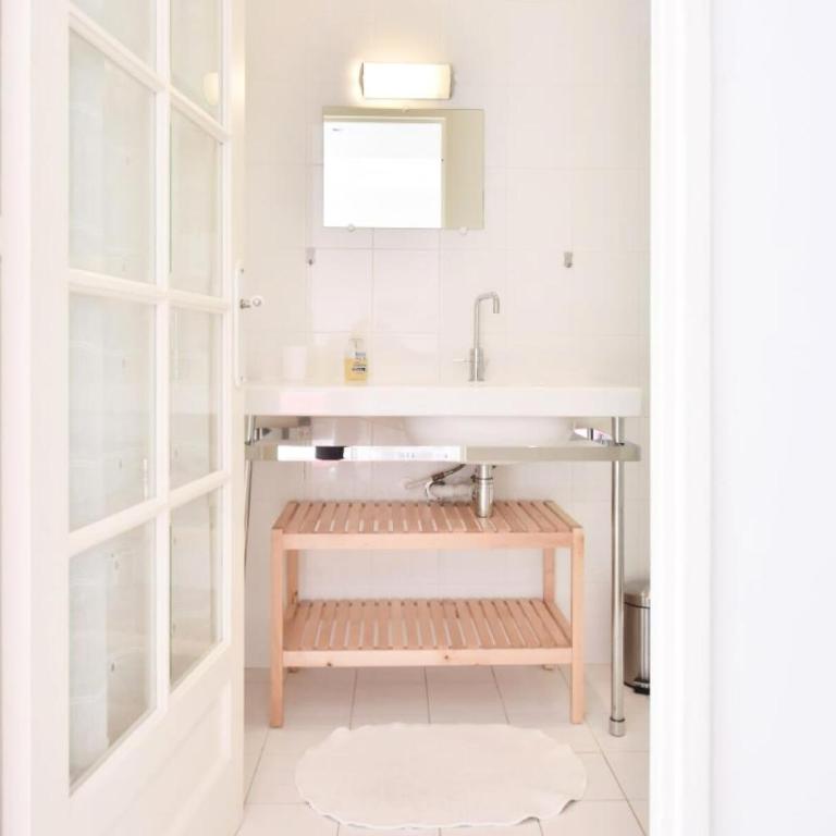 Résidence 2p Avec Terrasse, Vue Mer, Piscine Et Parking - 2P avec terrasse, vue mer, piscine et parking MAE-1723 - Appartement - 16