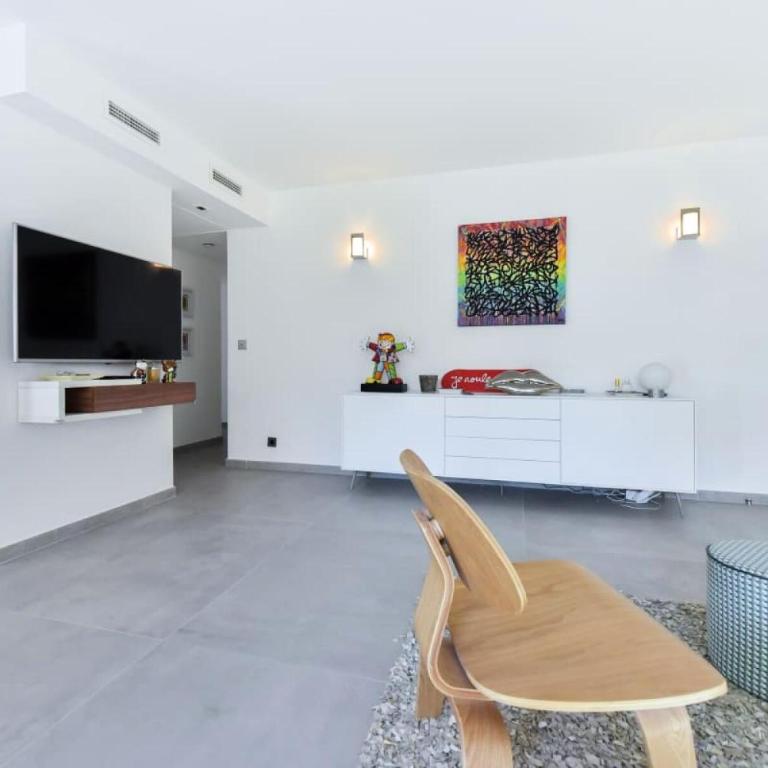 Résidence 4 Pièces Refait à Neuf, 3 Min De La Croisette - 4 pièces refait à neuf, 3 min de la Croisette MAE-1893 - Appartement - 8