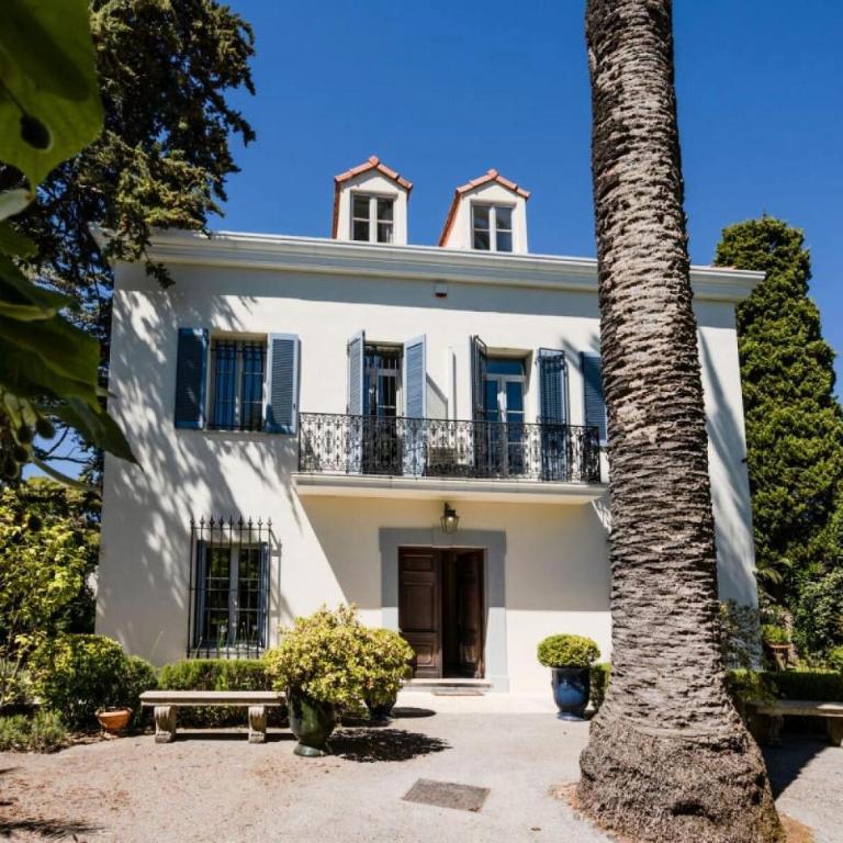 Résidence Rare ! Villa 7p Cap D’antibes, à Pied Des Plages - RARE ! Villa 7P Cap d’Antibes, à pied des plages MAE-1953 - Maison de Vacances - 53
