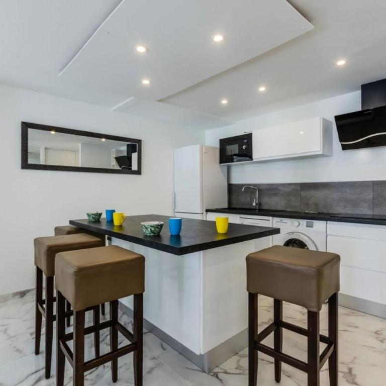 Résidence 90m2 Sur La Croisette Avec Terrasse & Vue Mer - 90m2 sur la Croisette avec terrasse & vue mer MAE-1963 - Appartement - 19