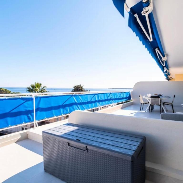 Résidence 2p Avec Terrasse Vue Mer & Parking, 2min Des Plages - 2P avec terrasse vue mer & parking, 2min des plages MAE-2063 - Appartement - 1