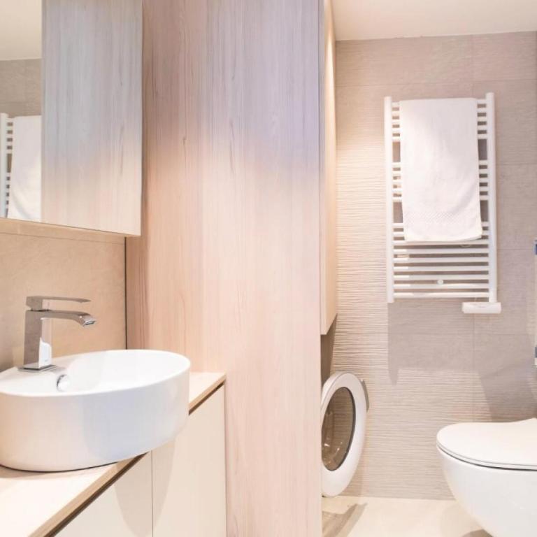 Résidence 2p Avec Terrasse Vue Mer & Parking, 2min Des Plages - 2P avec terrasse vue mer & parking, 2min des plages MAE-2063 - Appartement - 20