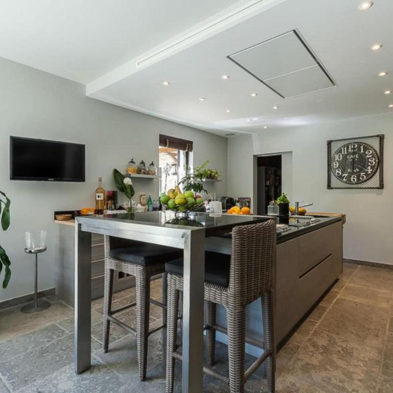 Résidence Villa En Domaine Privé Avec Piscine Chauffée - Villa en domaine privé avec piscine chauffée MAE-2023 - Maison de Vacances - 12