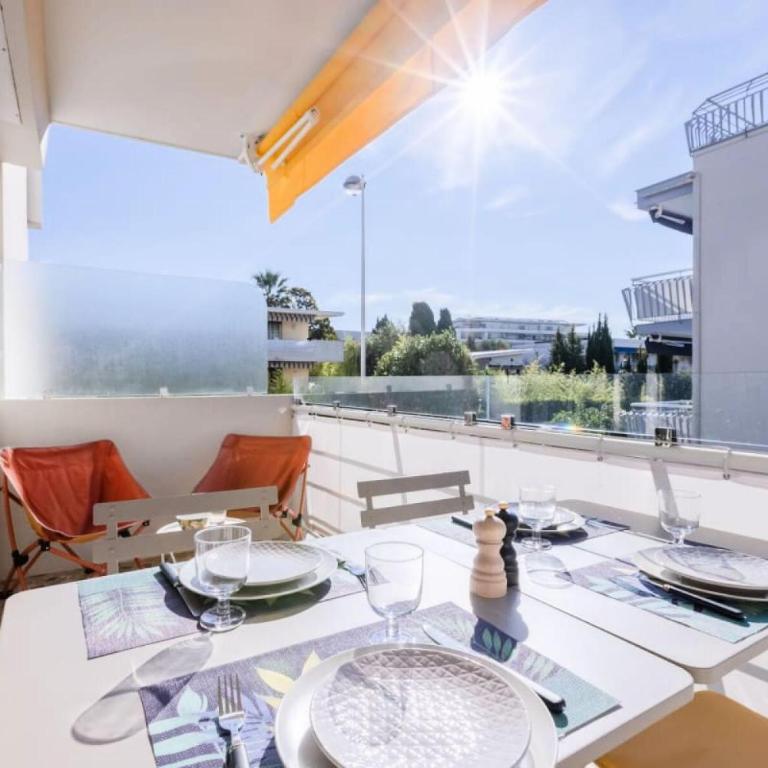 Résidence 2p De Style Avec Terrasse, Domaine Privé Palm Beach - 2P de style avec terrasse, domaine privé Palm Beach MAE-2053 - Appartement - 1