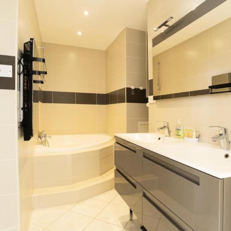 Résidence 4p Vue Mer Exceptionnelle, Aux Pieds Des Plages - 4P vue mer exceptionnelle, aux pieds des plages MAE-2113 - Appartement - 27