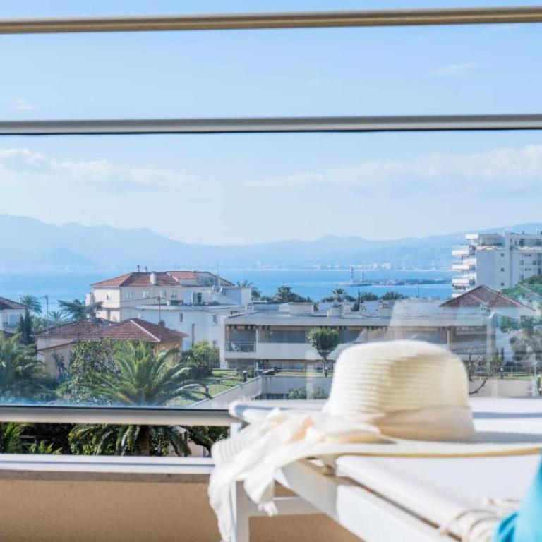 Résidence 4 Pièces Vue Mer, Terrasse Et Parking - 4 pièces vue mer, terrasse et parking MAE-2573 - Appartement - 11