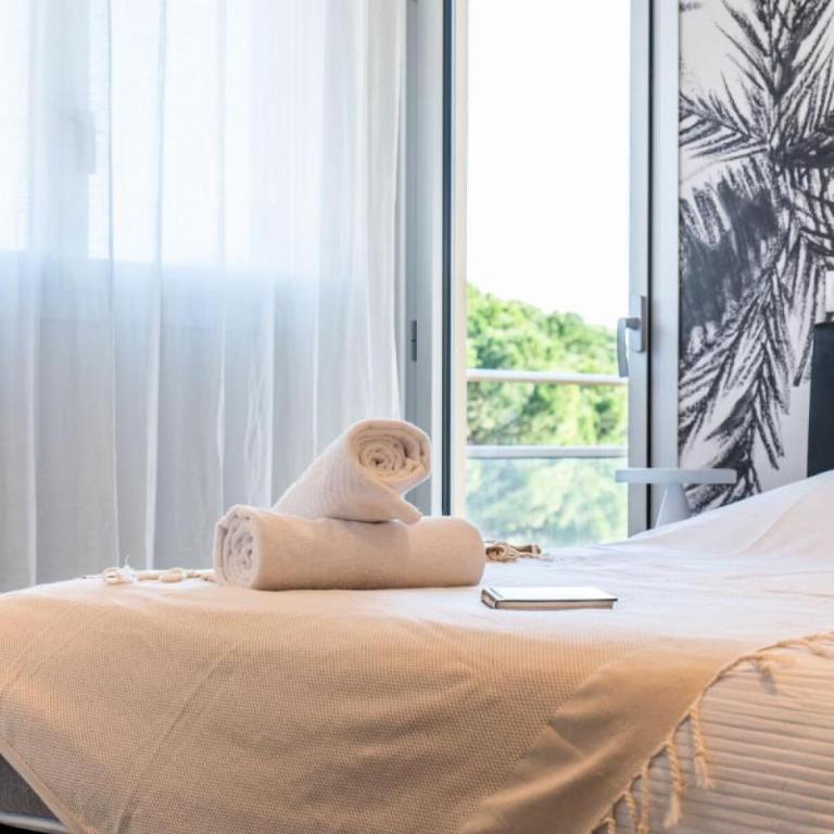 Résidence 4 Pièces Vue Mer, Terrasse Et Parking - 4 pièces vue mer, terrasse et parking MAE-2573 - Appartement - 23