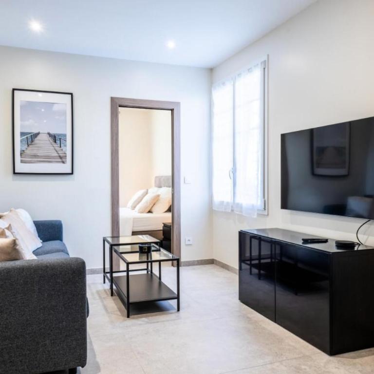 Résidence Rare ! Rez-de-jardin 10 Minutes à Pied Du Centre - RARE ! Rez-de-jardin 10 minutes à pied du centre MAE-2413 - Appartement - 3