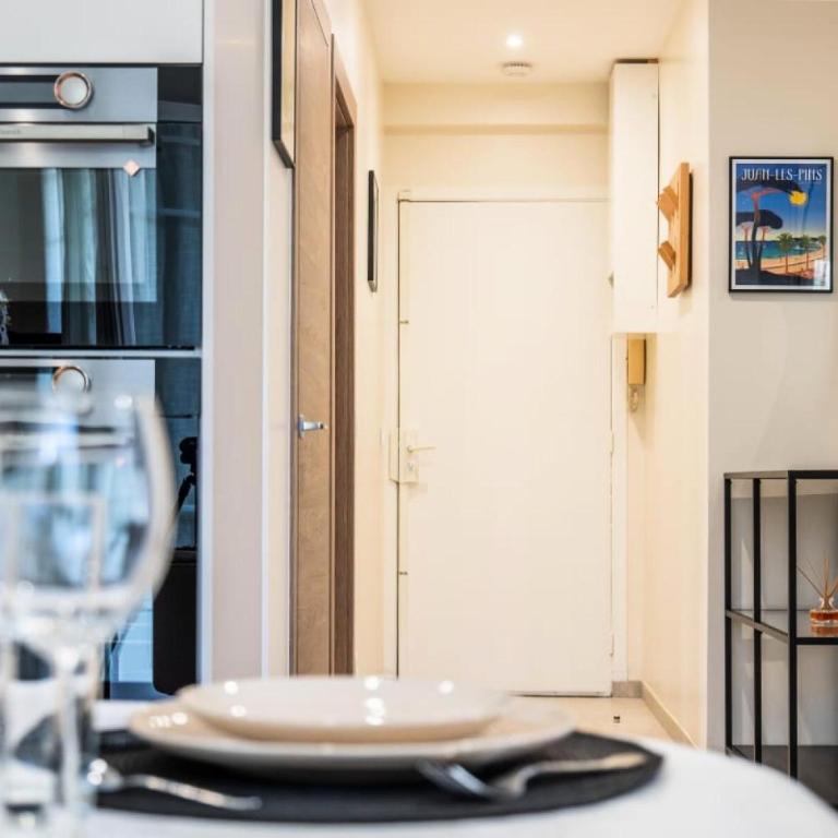 Résidence Rare ! Rez-de-jardin 10 Minutes à Pied Du Centre - RARE ! Rez-de-jardin 10 minutes à pied du centre MAE-2413 - Appartement - 16