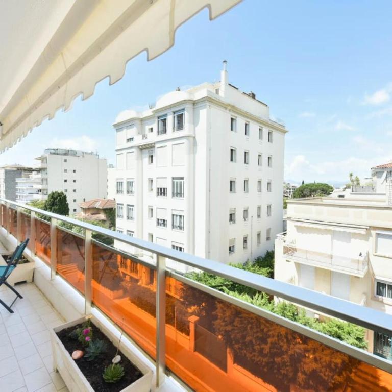 Résidence 2p Rénové, Terrasse Et Plage à Pied - 2P rénové, terrasse et plage à pied MAE-2623 - Appartement - 4