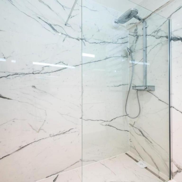 Résidence Spacieux 3p En Résidence Avec Piscine - Spacieux 3P en Résidence avec Piscine MAE-3033 - Appartement - 33