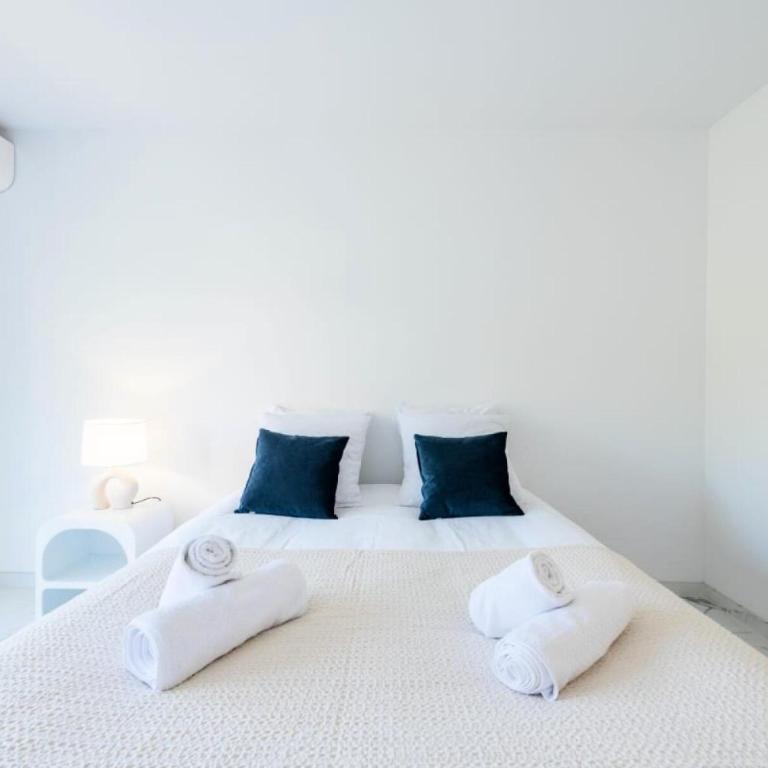 Résidence Spacieux 3p En Résidence Avec Piscine - Spacieux 3P en Résidence avec Piscine MAE-3033 - Appartement - 40