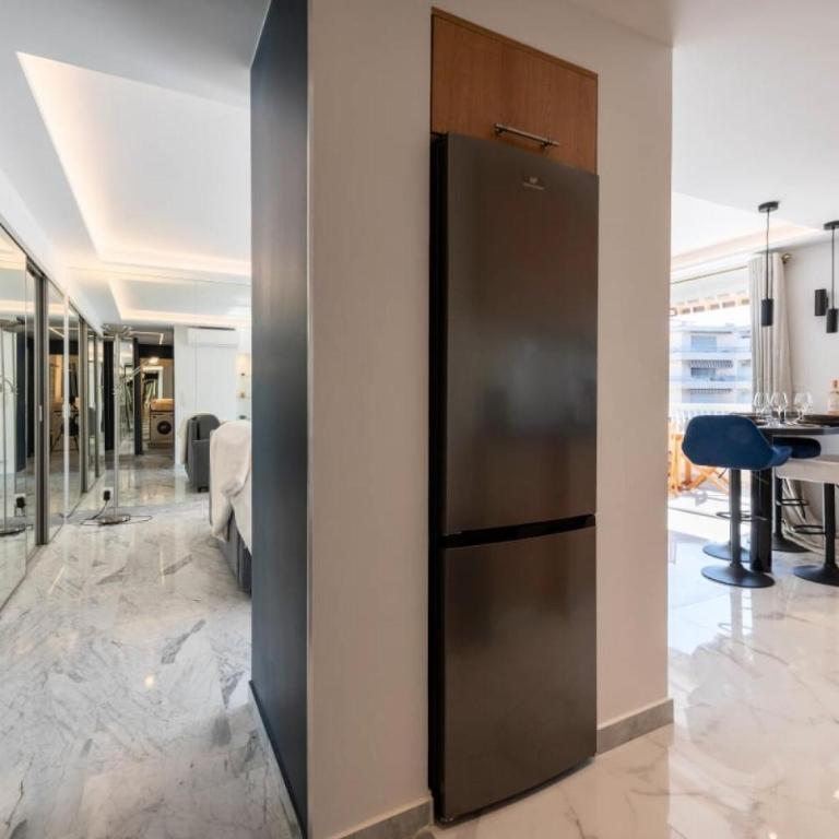Résidence Grand 2p Rénové Terrasse Cœur De Cannes - Grand 2P rénové Terrasse Cœur de Cannes MAE-3143 - Apartment - 5