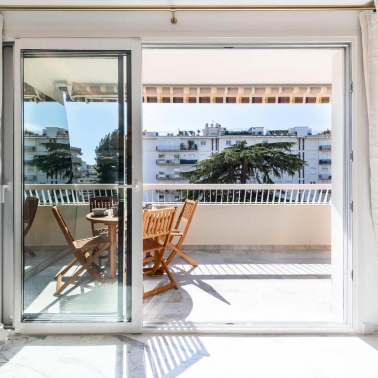 Résidence Grand 2p Rénové Terrasse Cœur De Cannes - Grand 2P rénové Terrasse Cœur de Cannes MAE-3143 - Apartment - 27