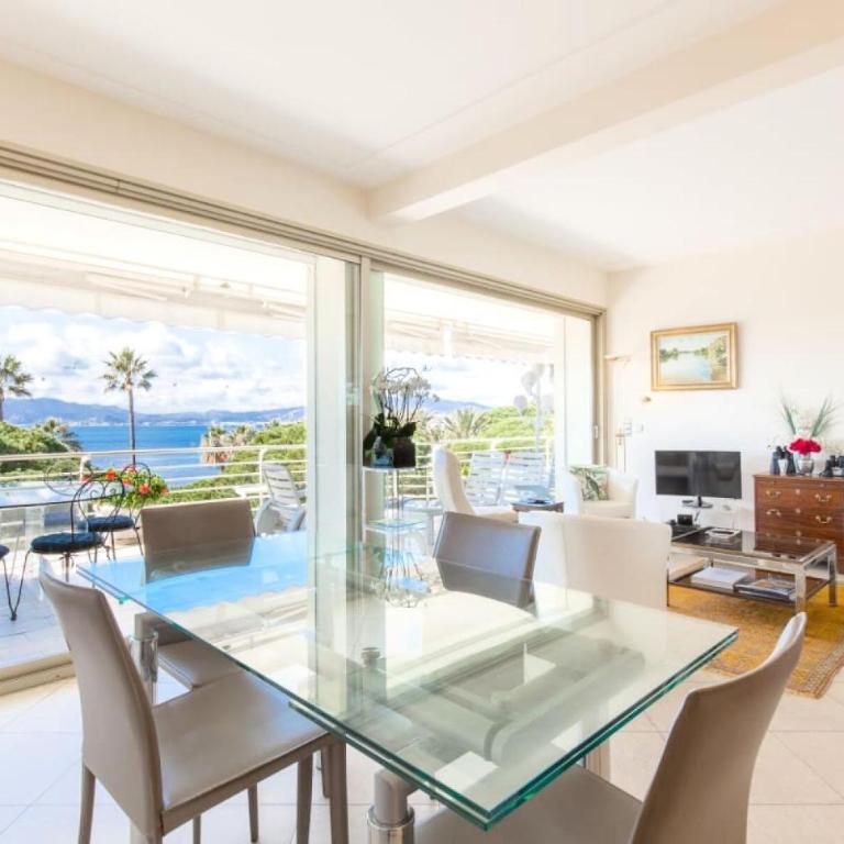 Résidence Vue Mer 95m2 Grande Terrasse Cannes Croisette. - Vue mer 95m2 Grande Terrasse Cannes Croisette. MAE-3003 - Appartement - 3