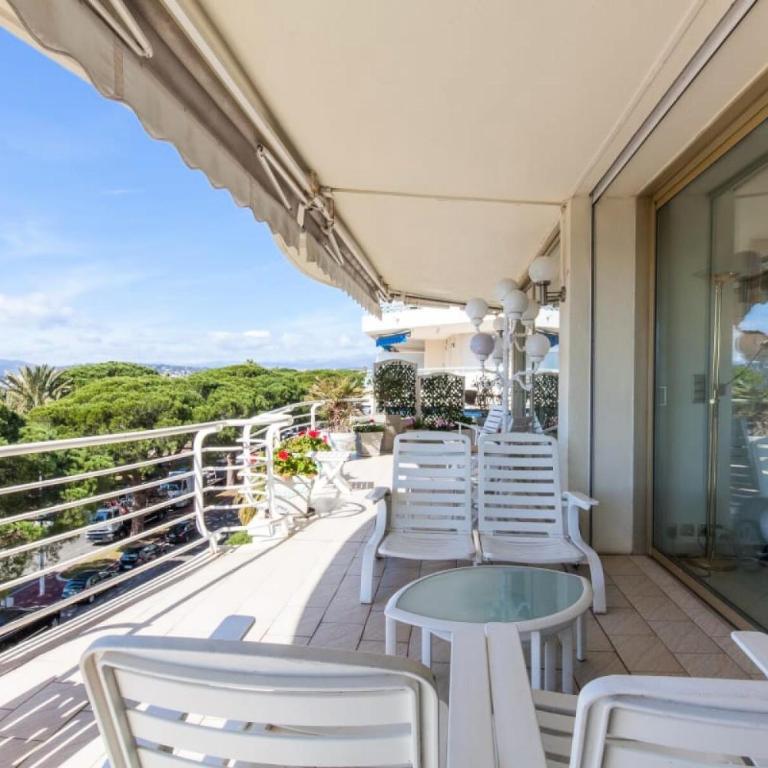 Résidence Vue Mer 95m2 Grande Terrasse Cannes Croisette. - Vue mer 95m2 Grande Terrasse Cannes Croisette. MAE-3003 - Appartement - 18