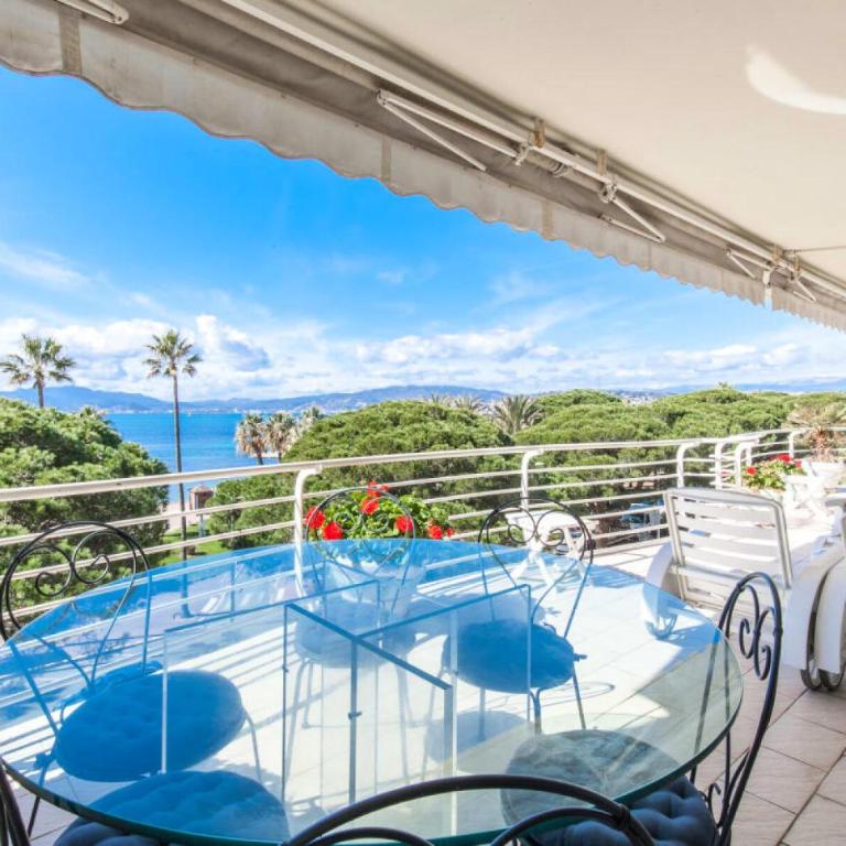 Résidence Vue Mer 95m2 Grande Terrasse Cannes Croisette. - Vue mer 95m2 Grande Terrasse Cannes Croisette. MAE-3003 - Appartement - 17