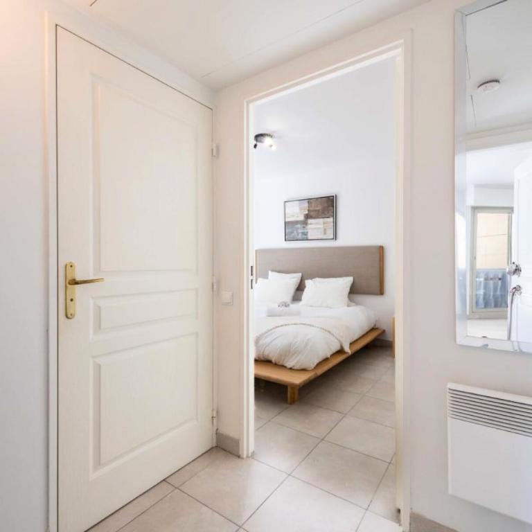 Résidence 2p Rez-de-jardin Avec Piscine – Calme, Parking Privé - 2P Rez-de-jardin avec piscine – Calme, Parking privé MAE-2133 - Appartement - 24