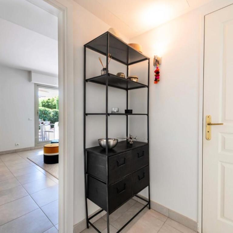Résidence 2p Rez-de-jardin Avec Piscine – Calme, Parking Privé - 2P Rez-de-jardin avec piscine – Calme, Parking privé MAE-2133 - Appartement - 23
