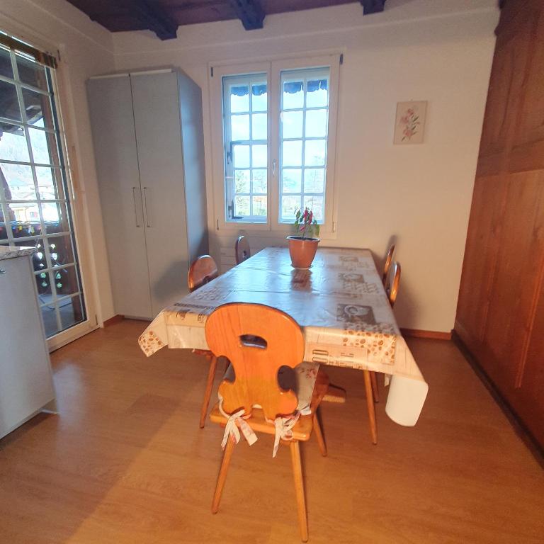 Traditional Swiss-Flat - Appartement 2 Chambres - 10