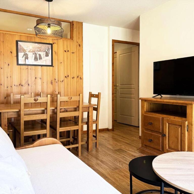 Résidence Les Valerianes - C512 VALERIANES 1800 MAE-3681 - Appartement - 4
